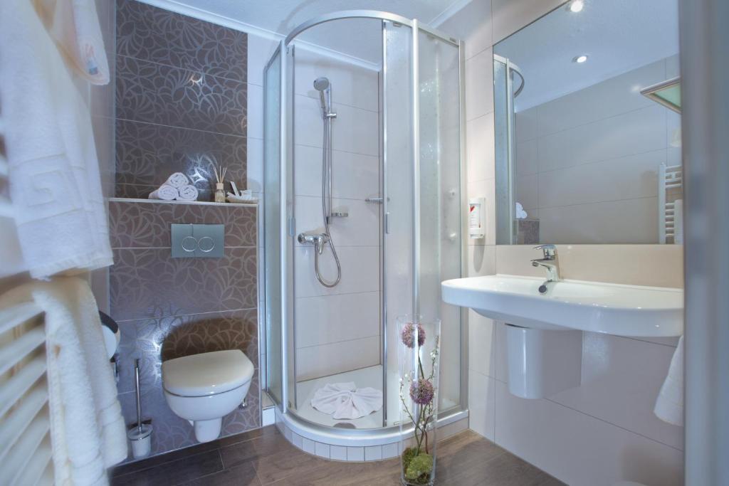 Hotel Garni Fuerst Von Waldeck Willingen  Room photo
